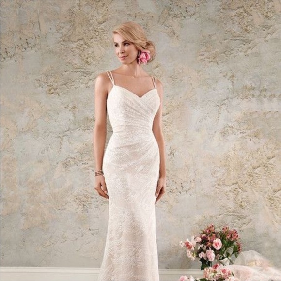 Alfred Angelo Ivory Beaded Spaghetti Strap Sheath Wedding Dress